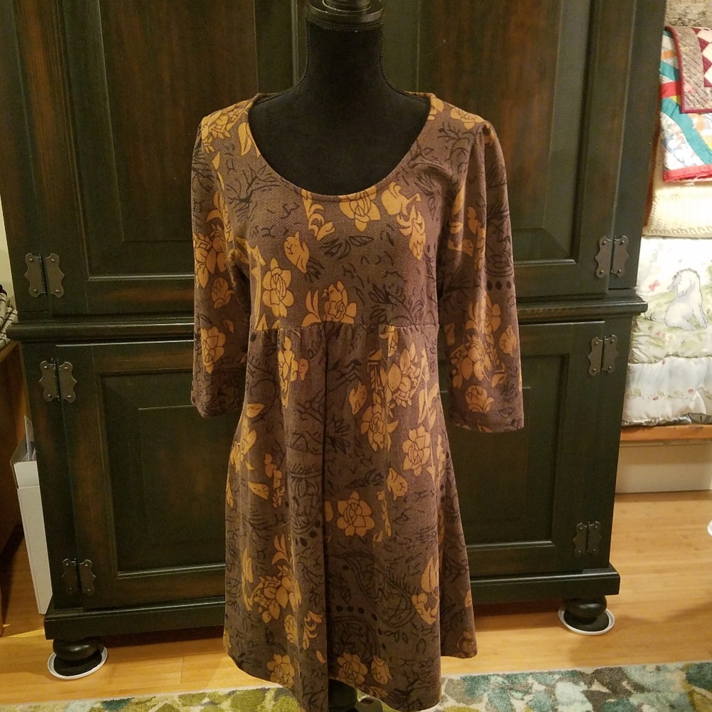 3/4 sleeve knit dress